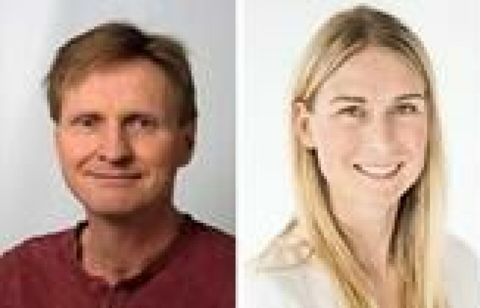 Kollagen er et protein. Når man får i seg proteiner, brytes de ned til aminosyrer i fordøyelsen. Aminosyrene bruker kroppen til å bygge egne proteiner. Dermed er det ikke slik at kollagentilskudd automatisk blir til kollagen i huden eller leddene i kroppen, forklarer professor Bjørn S. Skålhegg og lege/forsker Ida K. Haugen. Foto: UiO / Nicolas Tourrenc Kollagen er et protein. Når man får i seg proteiner, brytes de ned til aminosyrer i fordøyelsen. Aminosyrene bruker kroppen til å bygge egne proteiner. Dermed er det ikke slik at kollagentilskudd automatisk blir til kollagen i huden eller leddene i kroppen, forklarer professor Bjørn S. Skålhegg og lege/forsker Ida K. Haugen. Foto: UiO / Nicolas Tourrenc