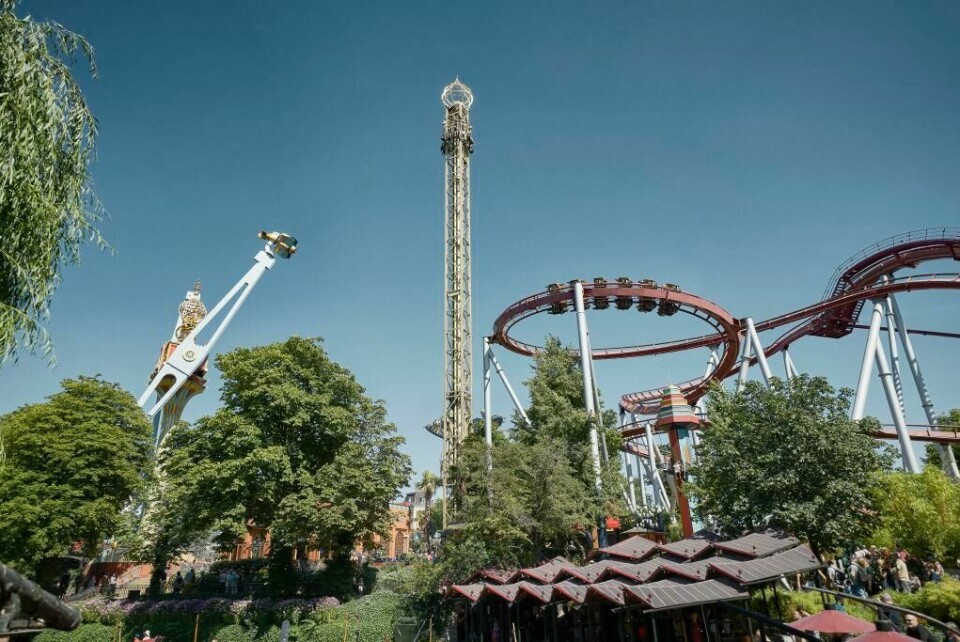 Fornøyelsesparken Tivoli ble i følge Wikipedia grunnlagt i 1843 av journalisten Georg Carstensen. (Foto: Lasse Salling / Tivoli ) Bilde av fornøyelsesparken Tivoli i København i Danmark
